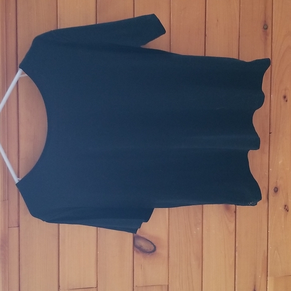 SHEIN • peekaboo back | M - Picture 4 of 7